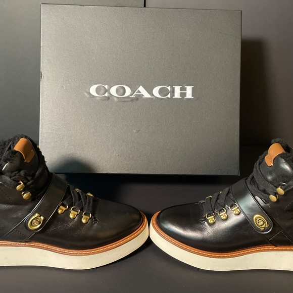 Coach Urban Hiker Boot, Black, Women's Size 7, Excellent Condition - Picture 7 of 11